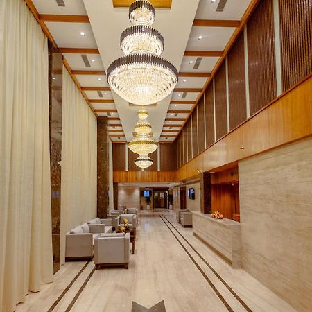 העיר בנגלור Icon Grand Hotel By Bhagini מראה חיצוני תמונה