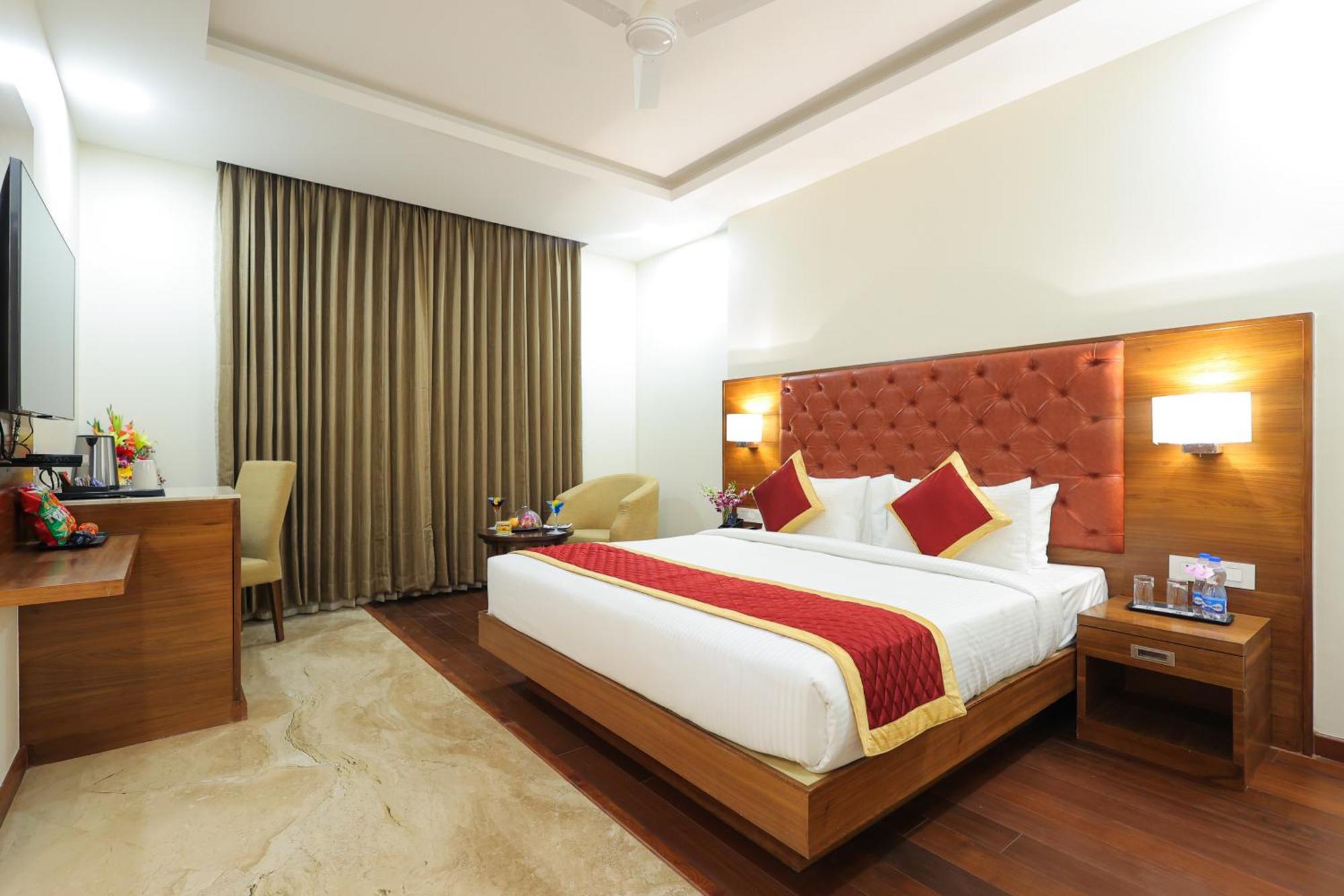 העיר בנגלור Icon Grand Hotel By Bhagini מראה חיצוני תמונה